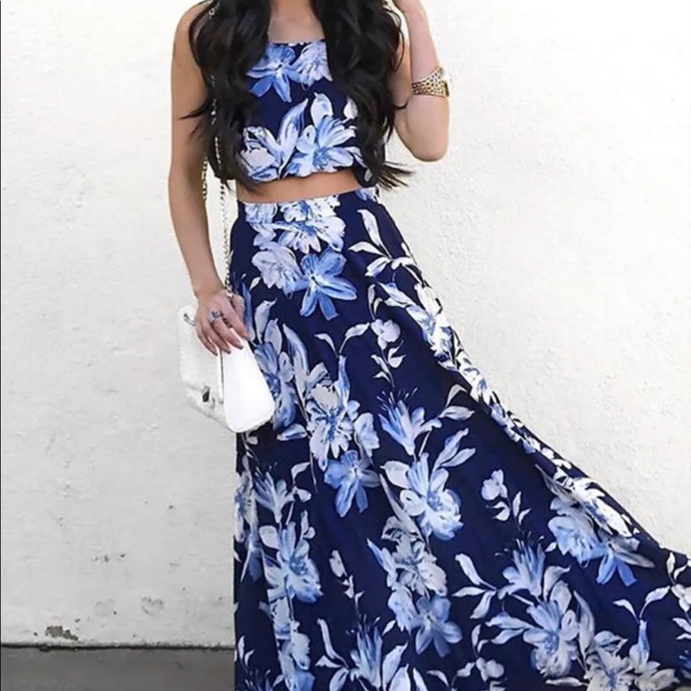 Two Piece Flowy Set - Picture 2 of 8